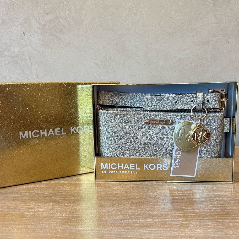 Michael Kors adjustable belt bag NIB S/M